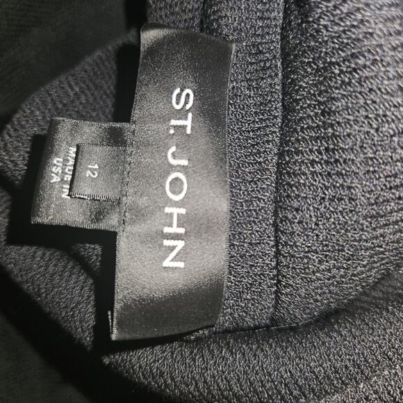 St. John Knit Black Blazer Size 12 - Picture 5 of 7